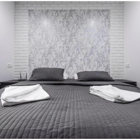 White Apartment Krakow Exterior photo